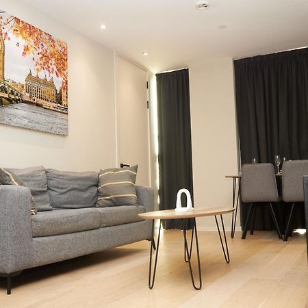 Central Manchester Luxury 2 Bed Apartment With Balcony Exterior photo