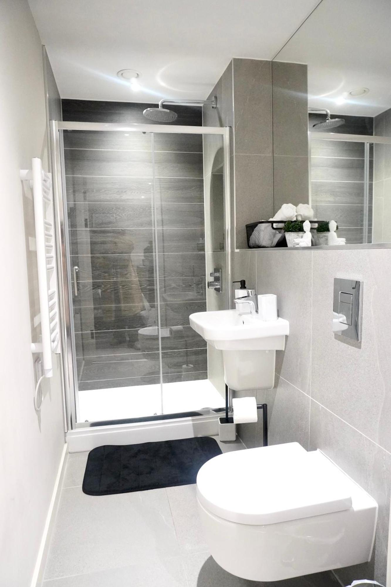 Central Manchester Luxury 2 Bed Apartment With Balcony Exterior photo