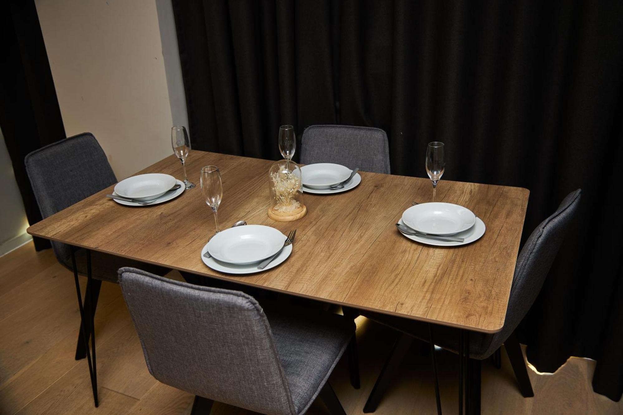 Central Manchester Luxury 2 Bed Apartment With Balcony Exterior photo