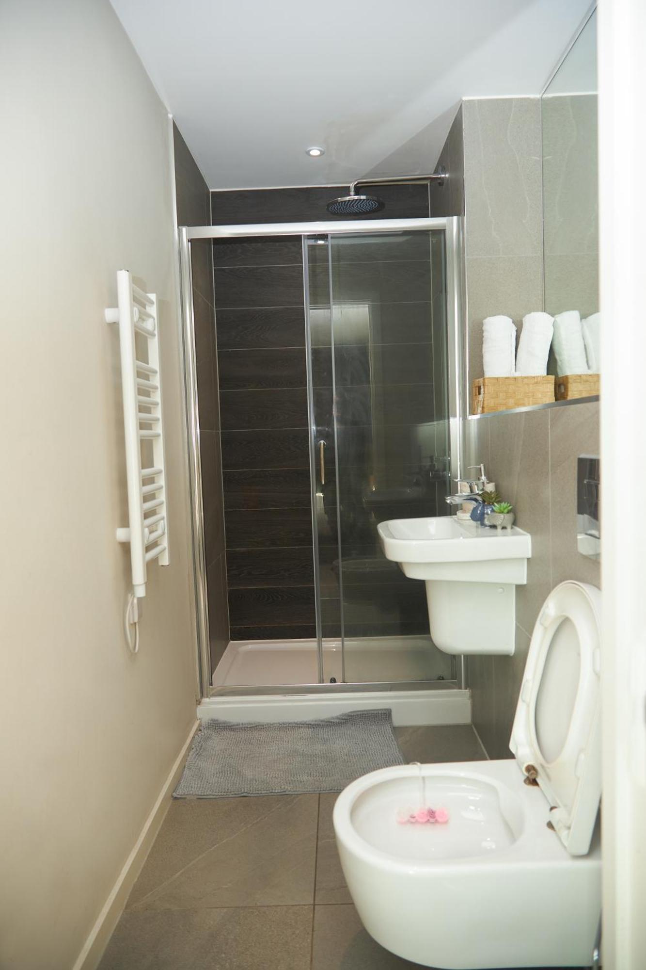 Central Manchester Luxury 2 Bed Apartment With Balcony Exterior photo