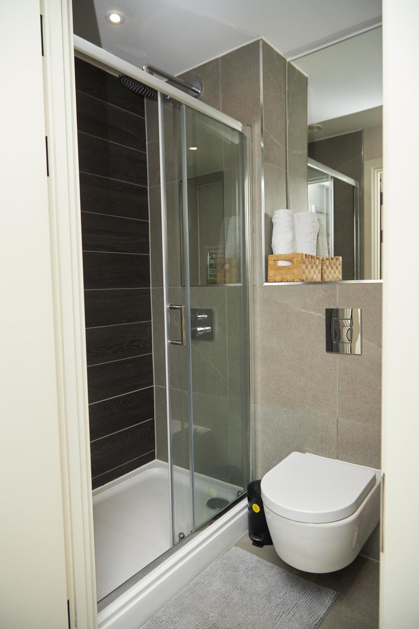 Central Manchester Luxury 2 Bed Apartment With Balcony Exterior photo